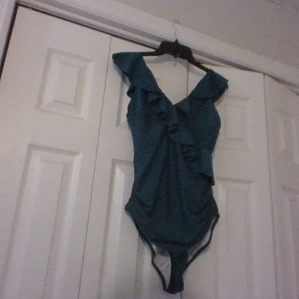 Amazon turquoise one piece swimsuit size large